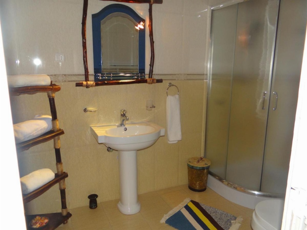 Zeist Lodge Image 15